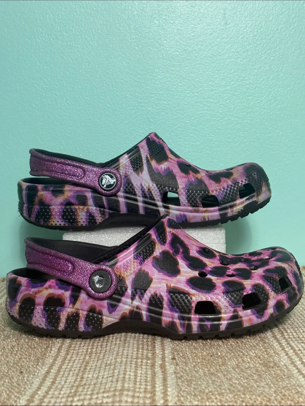 CROCS Kids Purple Leopard Print Clog with Glitter Strap. Croslite Foam. Size-J 2